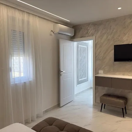 Mirakaj Luxury