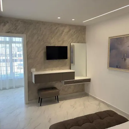 Mirakaj Luxury Appartement Golem (Tirana)